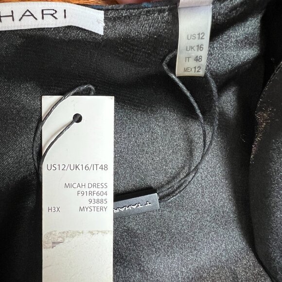 T Tahari Dress 12 Black Blue Abstract Pattern Mesh V-Neck A-Line Fit N Flare - Picture 10 of 14